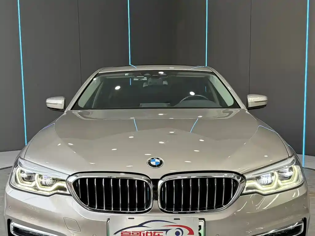 BMW 5 Series New Energy — фото 2