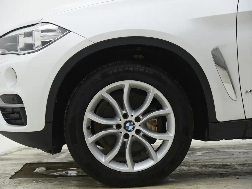 BMW X6 — фото 5