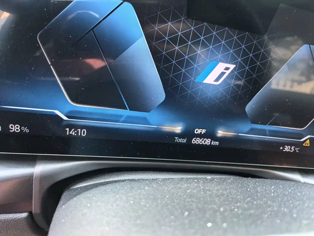 BMW i3 — фото 18