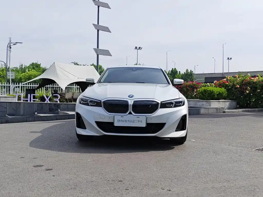 BMW i3 — фото 2