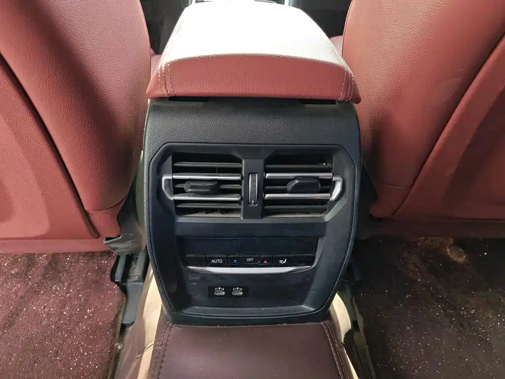BMW i3 — фото 11