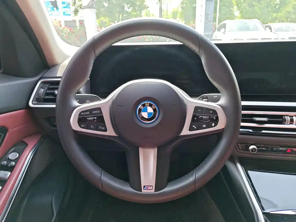 BMW i3 — фото 9