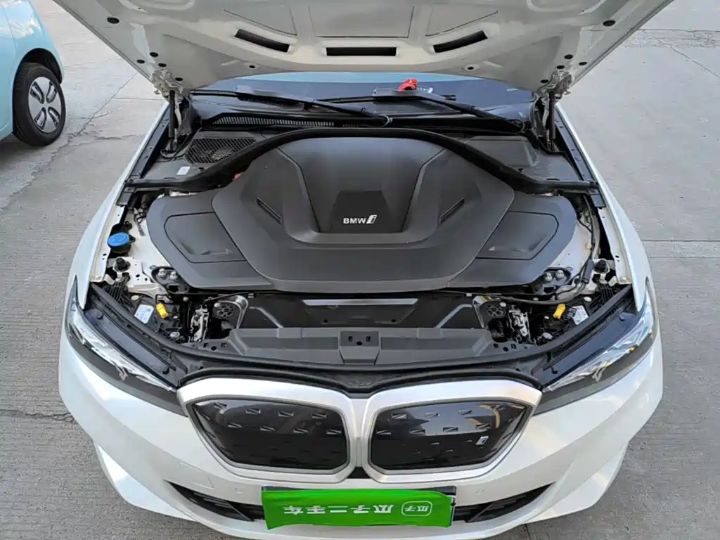 BMW i3 — фото 20