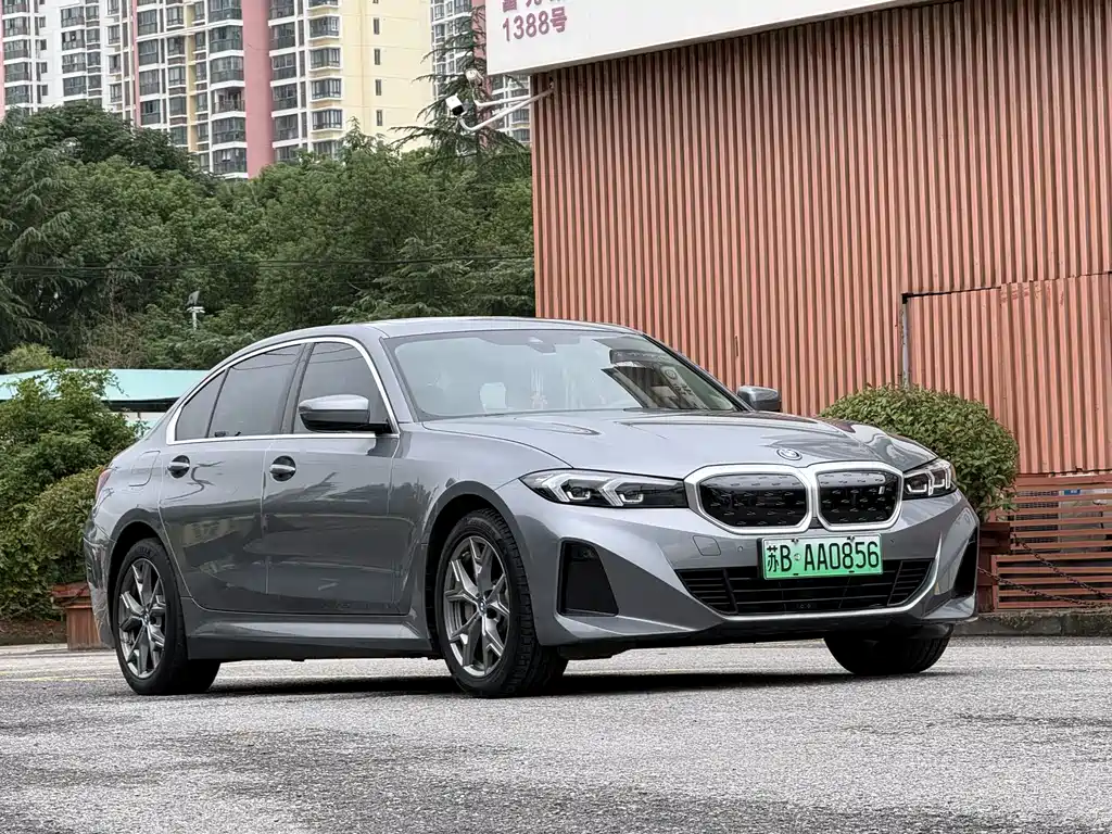 BMW i3 — фото 5