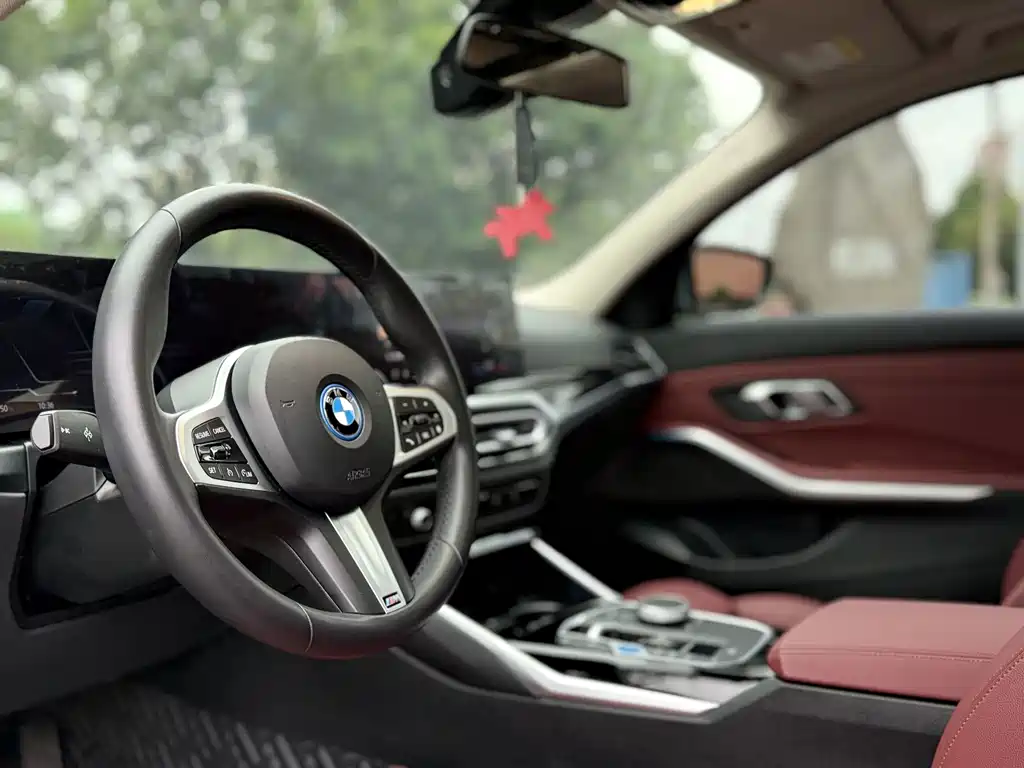 BMW i3 — фото 9