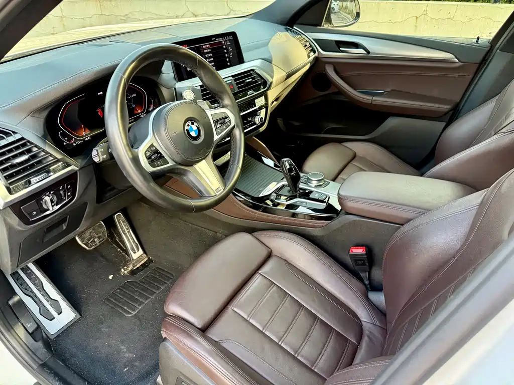 BMW X4 — фото 10