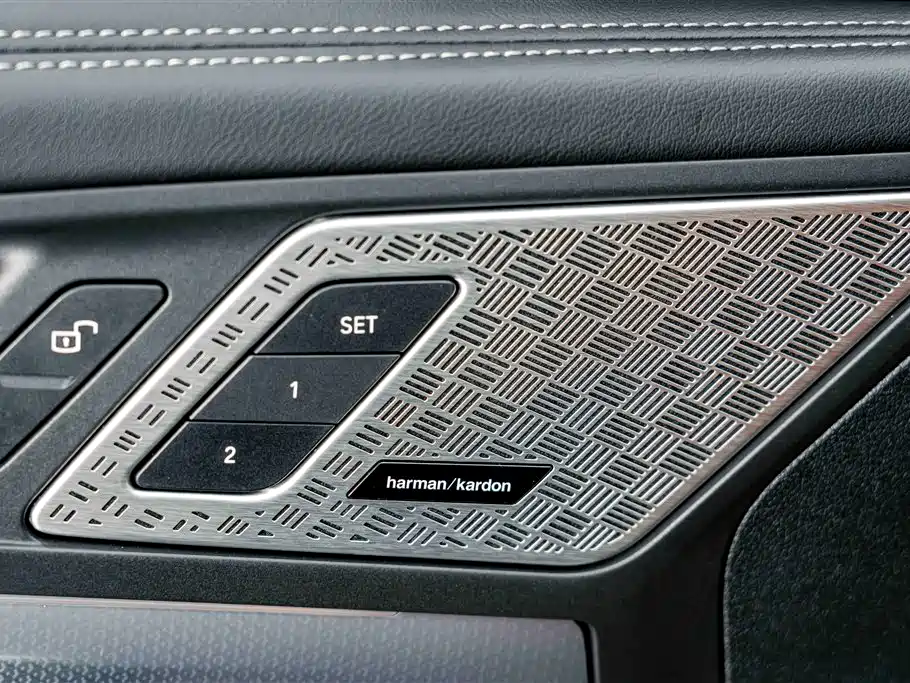 BMW X1 — фото 17
