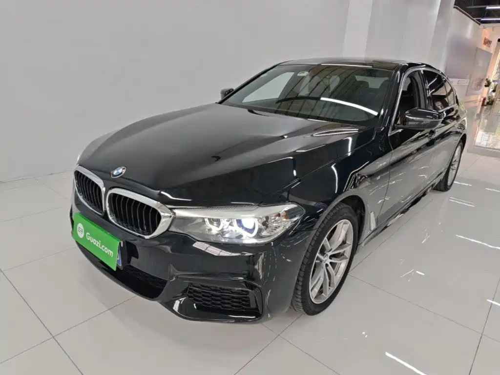 BMW 5 Series — фото 2