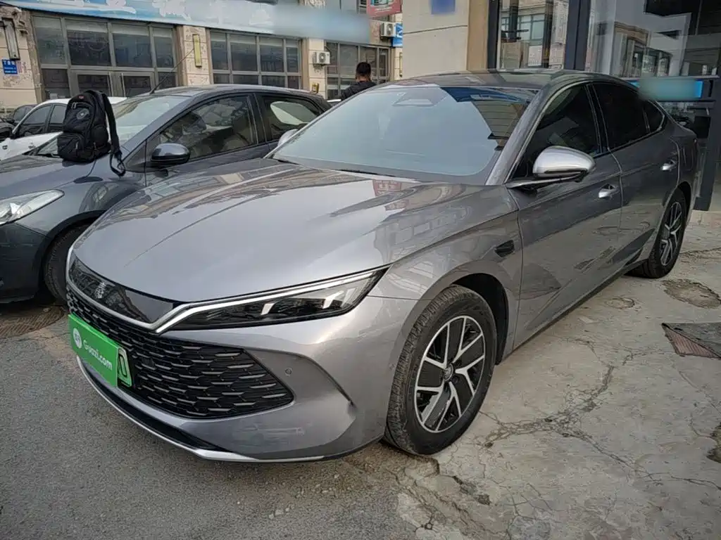 BYD Qin L — фото 2
