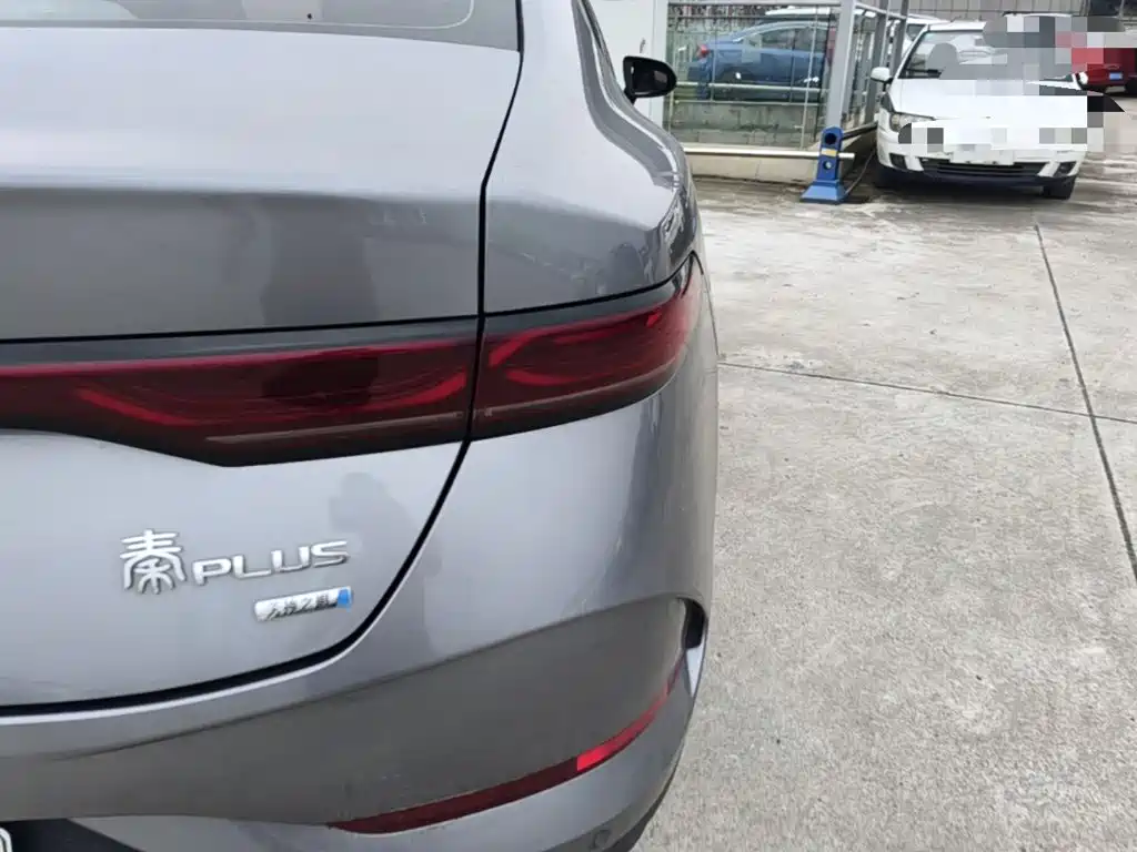 BYD Qin PLUS — фото 8