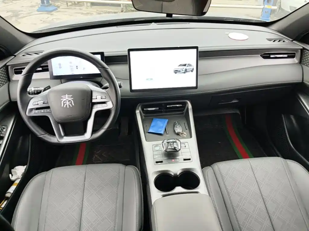 BYD Qin PLUS — фото 10