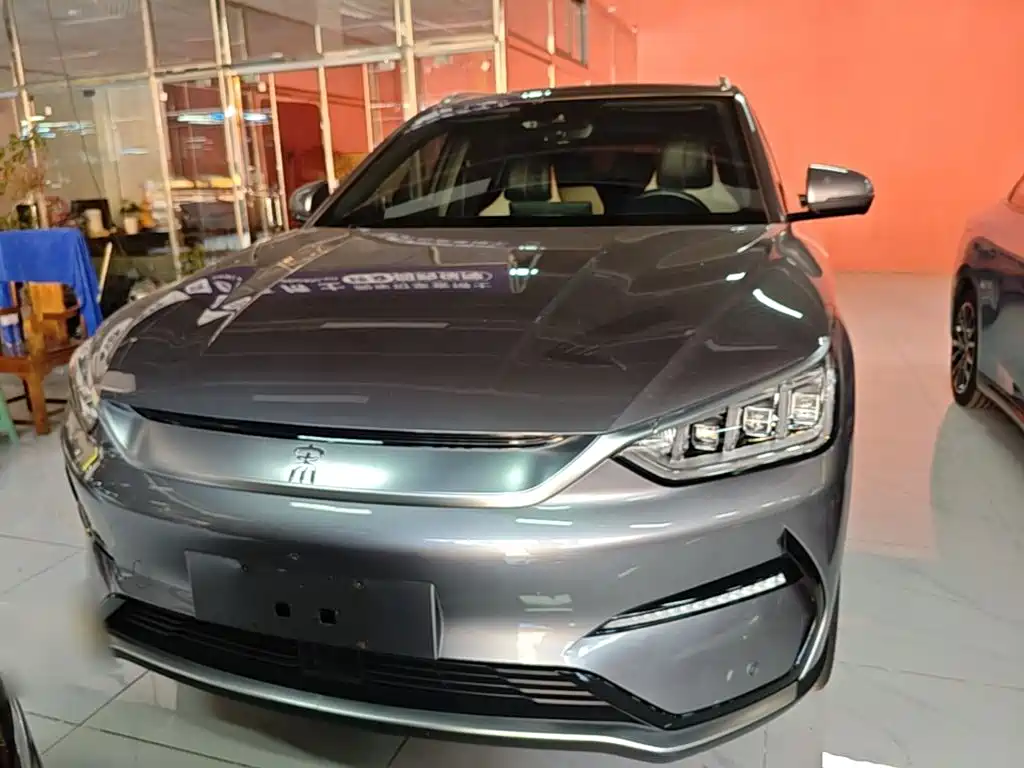 BYD PLUS New Energy — фото 3