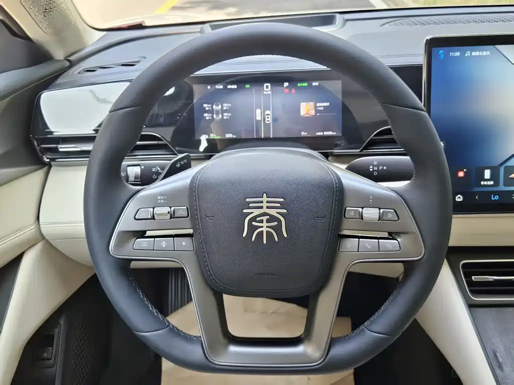 BYD Qin L — фото 11