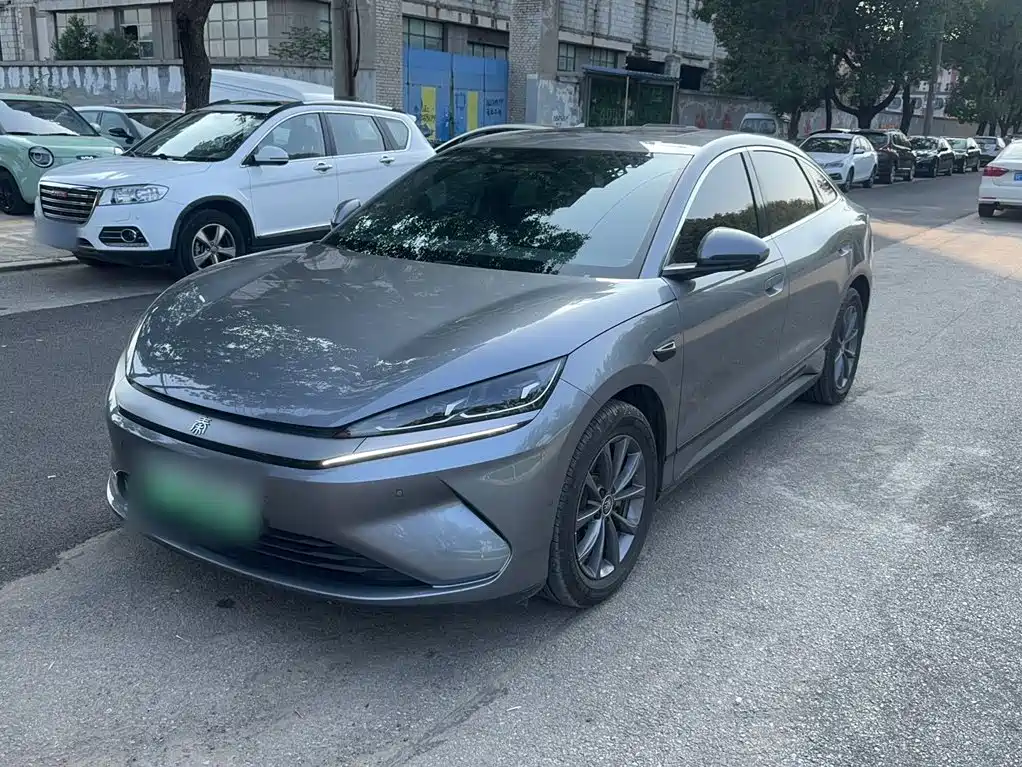 BYD Qin L — фото 2