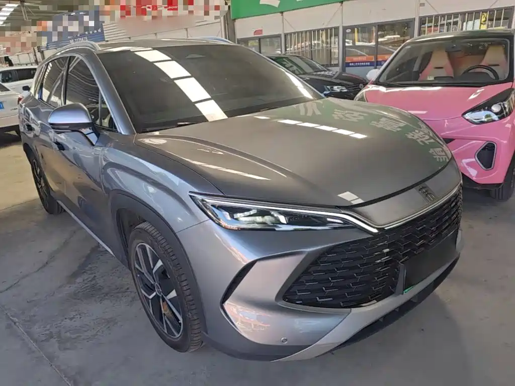 BYD L DM-i — фото 4