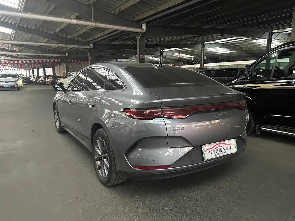 BYD Qin L — фото 8