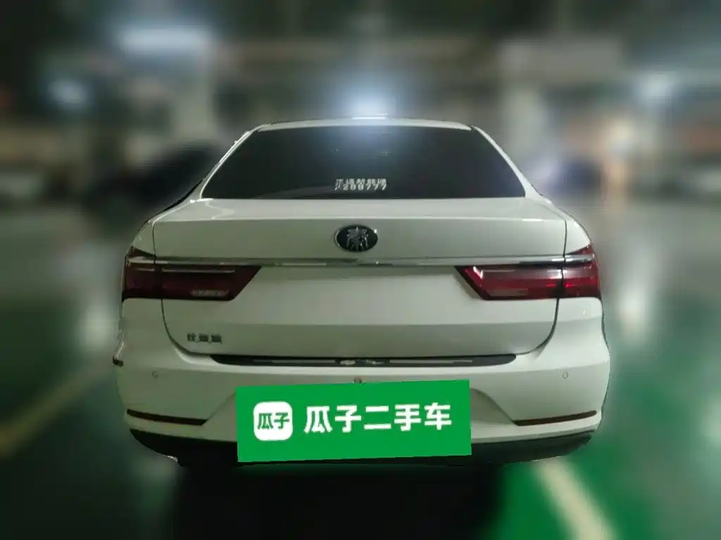 BYD Qin — фото 3