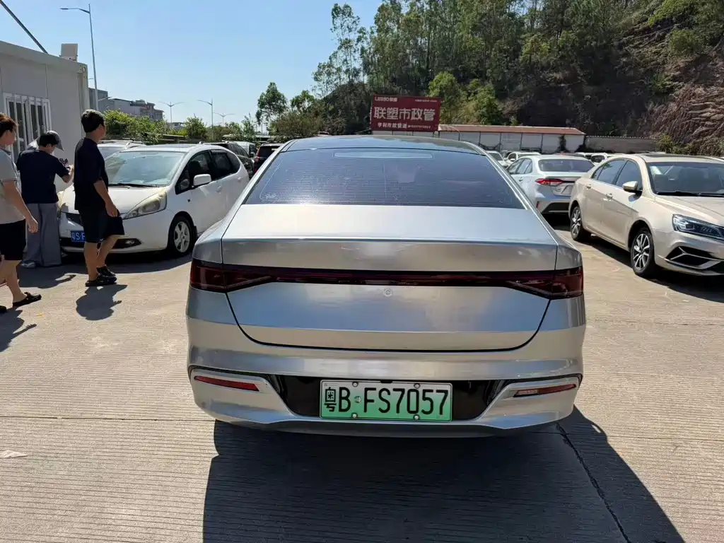 BYD Qin PLUS — фото 8