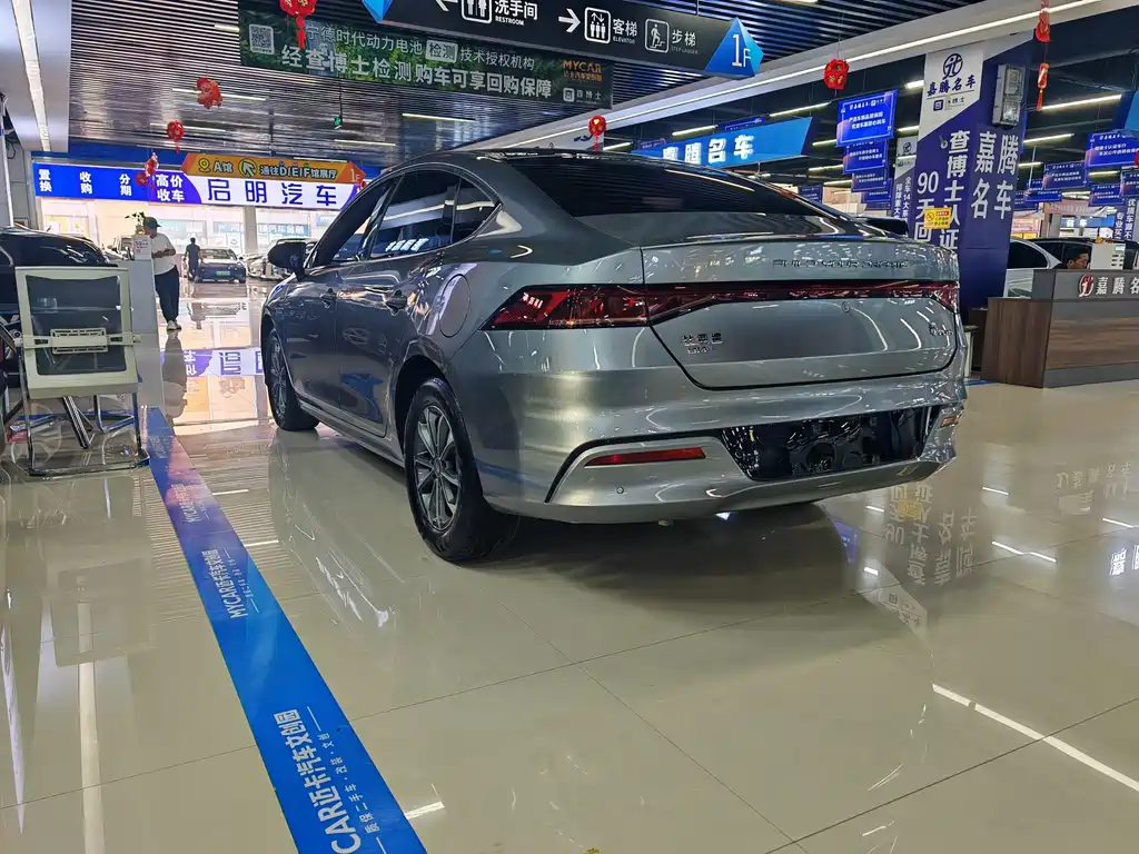 BYD Qin PLUS — фото 11