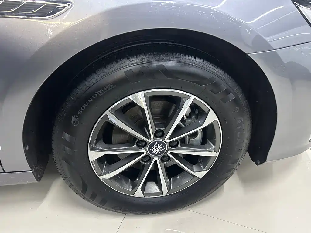 BYD Qin PLUS — фото 22