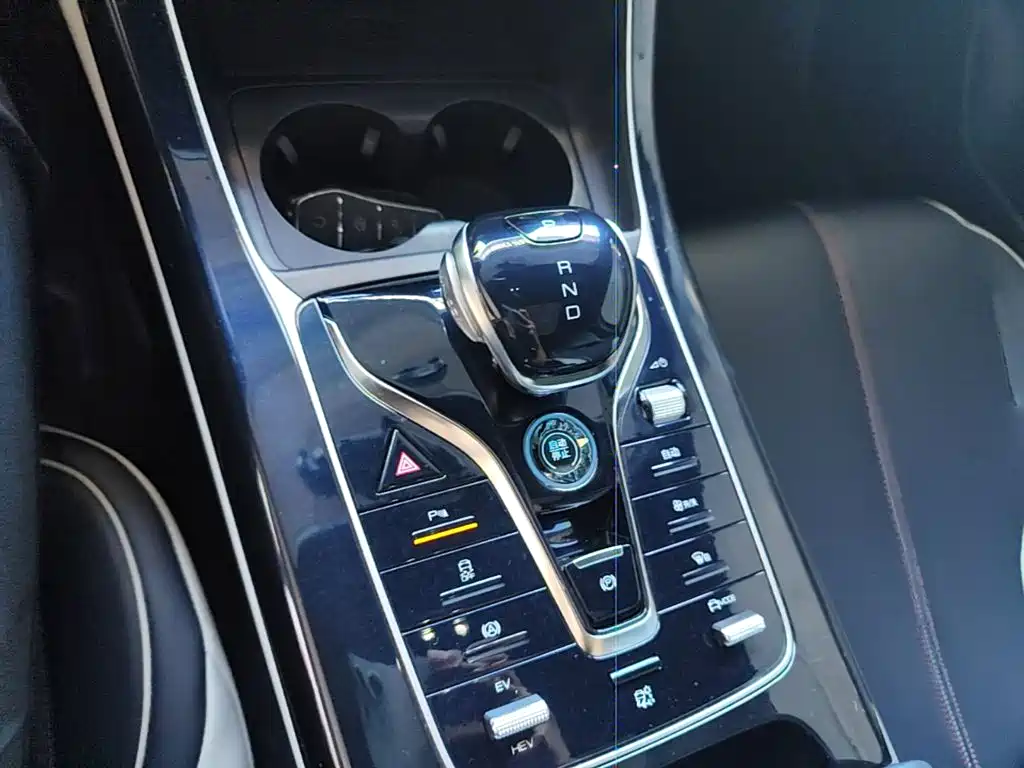 BYD Qin PLUS — фото 14