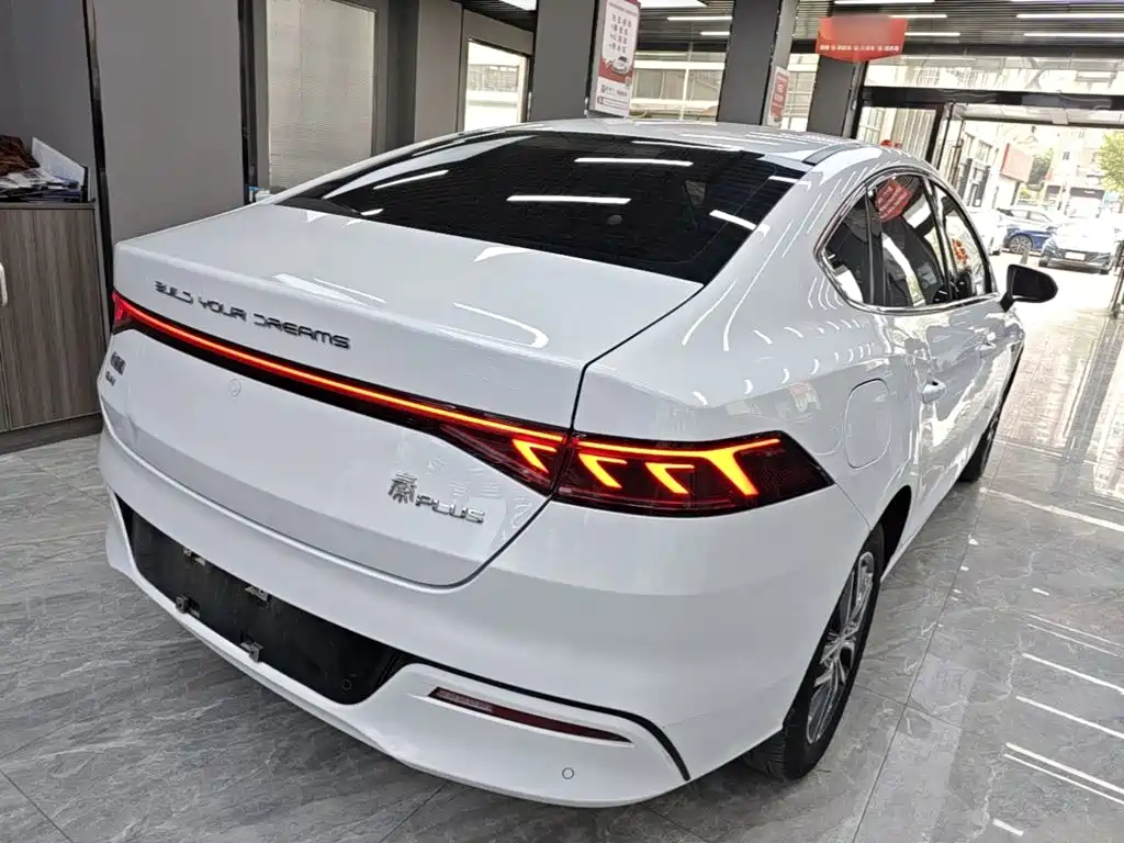BYD Qin PLUS — фото 7