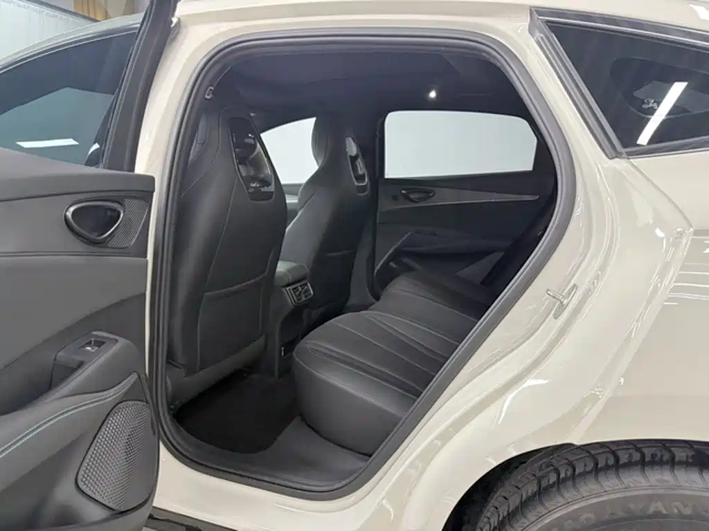 BYD Seal 06 — фото 13