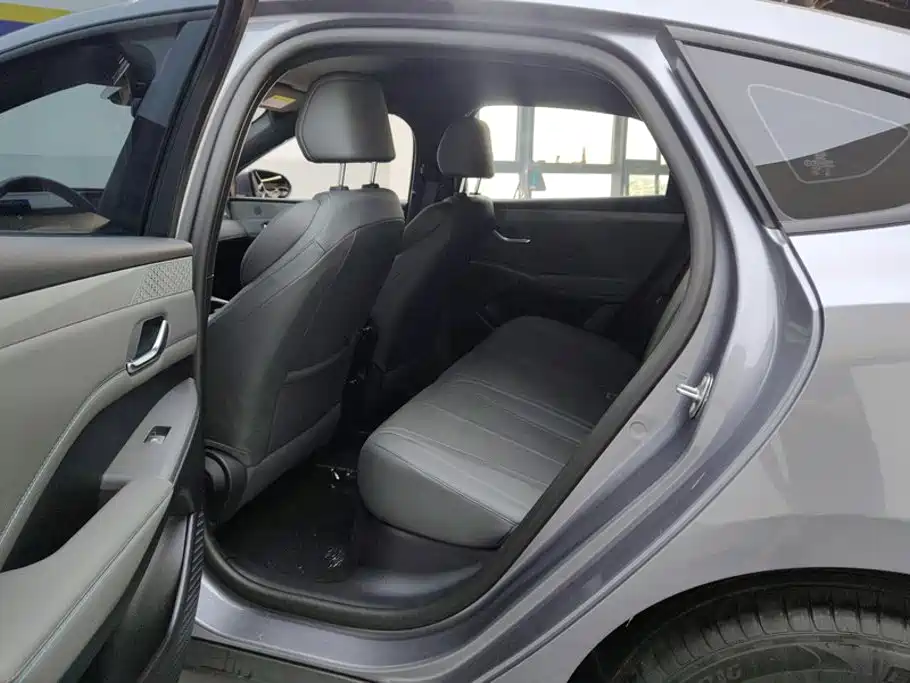 BYD Qin PLUS — фото 11