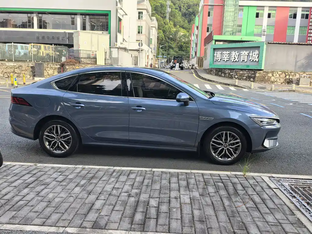 BYD Qin PLUS — фото 4