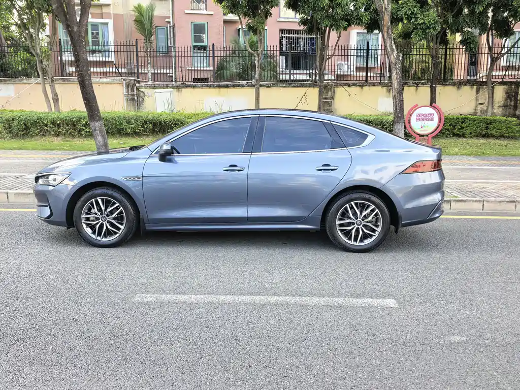 BYD Qin PLUS — фото 6