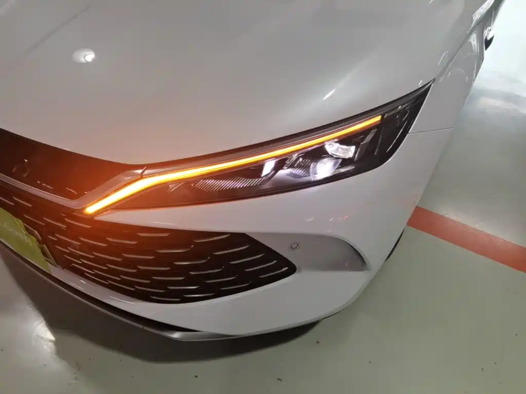 BYD Qin L — фото 24