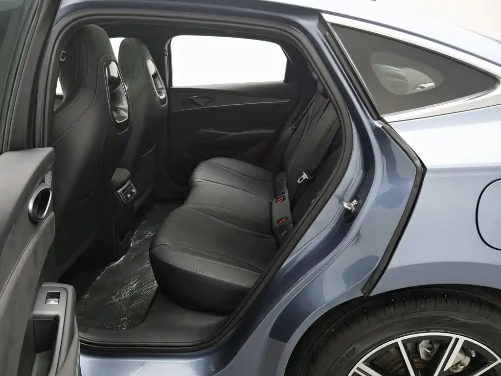 BYD Seal 06 — фото 15