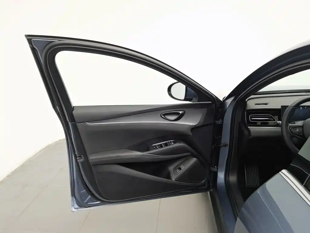 BYD Seal 06 — фото 8