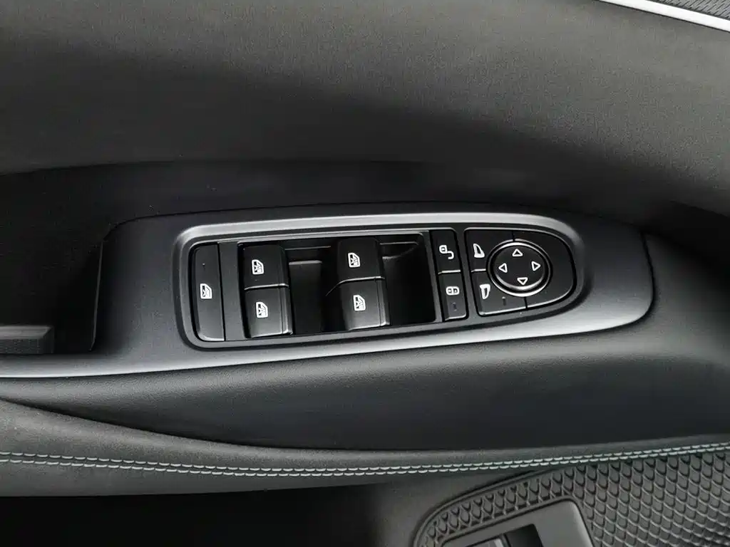 BYD Seal 06 — фото 9