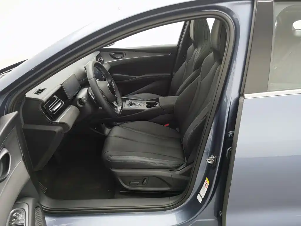 BYD Seal 06 — фото 10