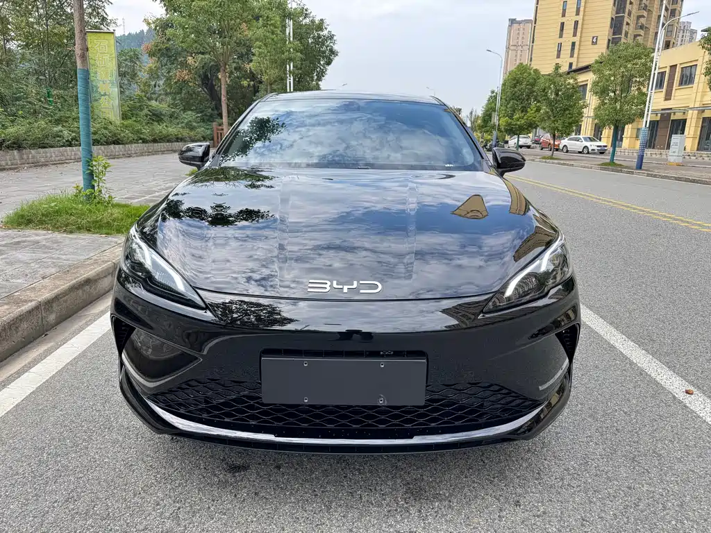 BYD Seal 05 DM-i — фото 2