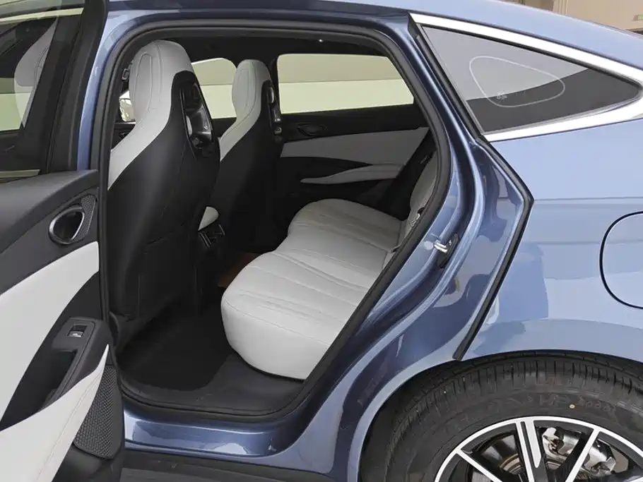 BYD Seal 06 — фото 11