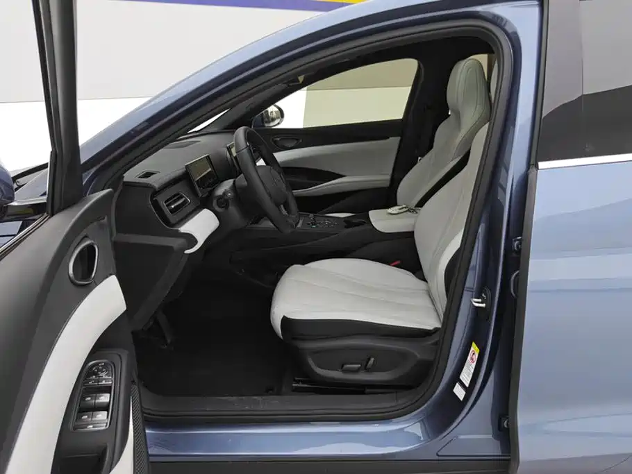 BYD Seal 06 — фото 9
