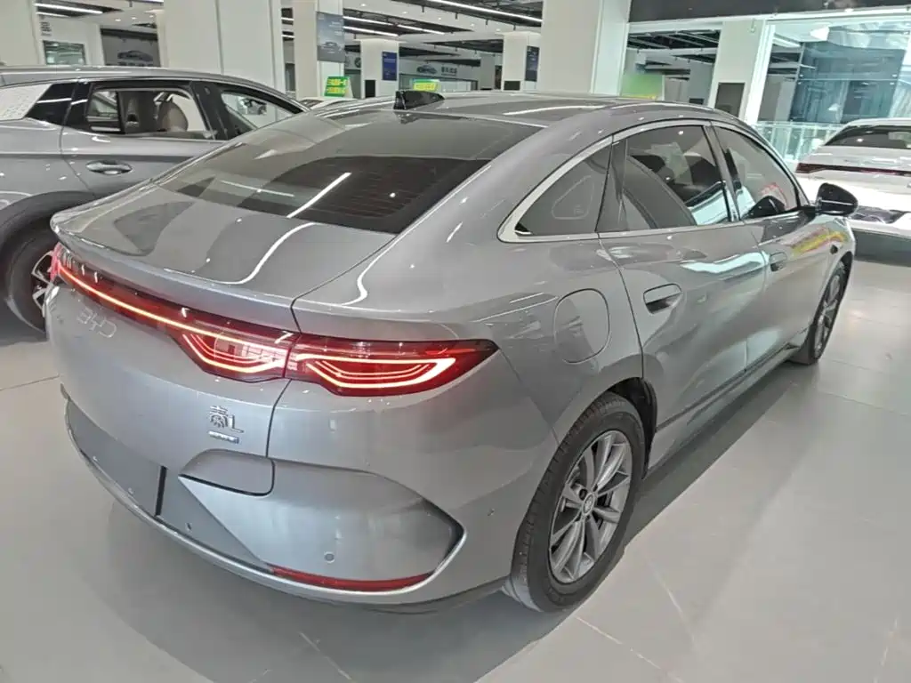 BYD Qin L — фото 7