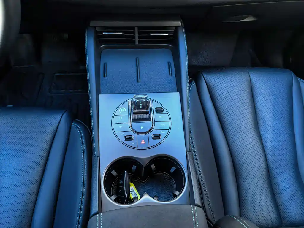 BYD Seal 06 — фото 10