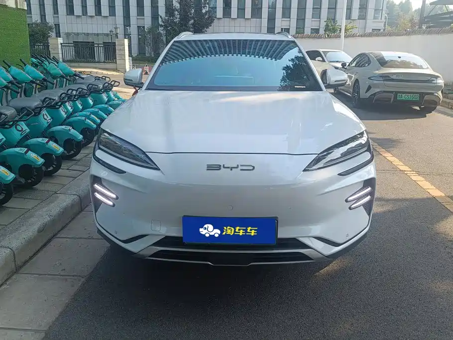 BYD PLUS New Energy — фото 2
