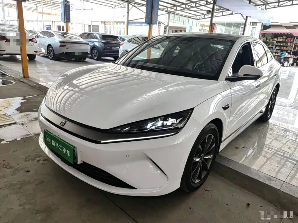 BYD Qin L — фото 2