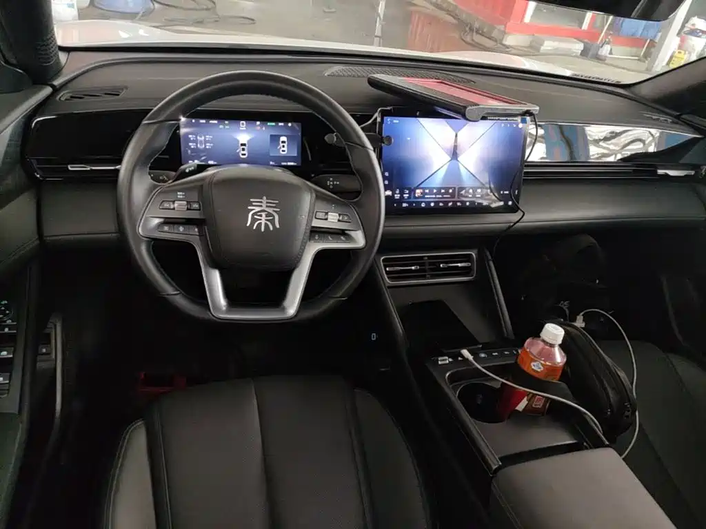 BYD Qin L — фото 10