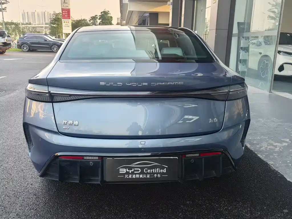 BYD Seal — фото 8