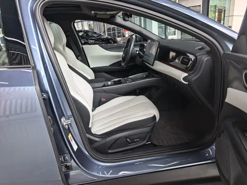 BYD Seal 06 — фото 18