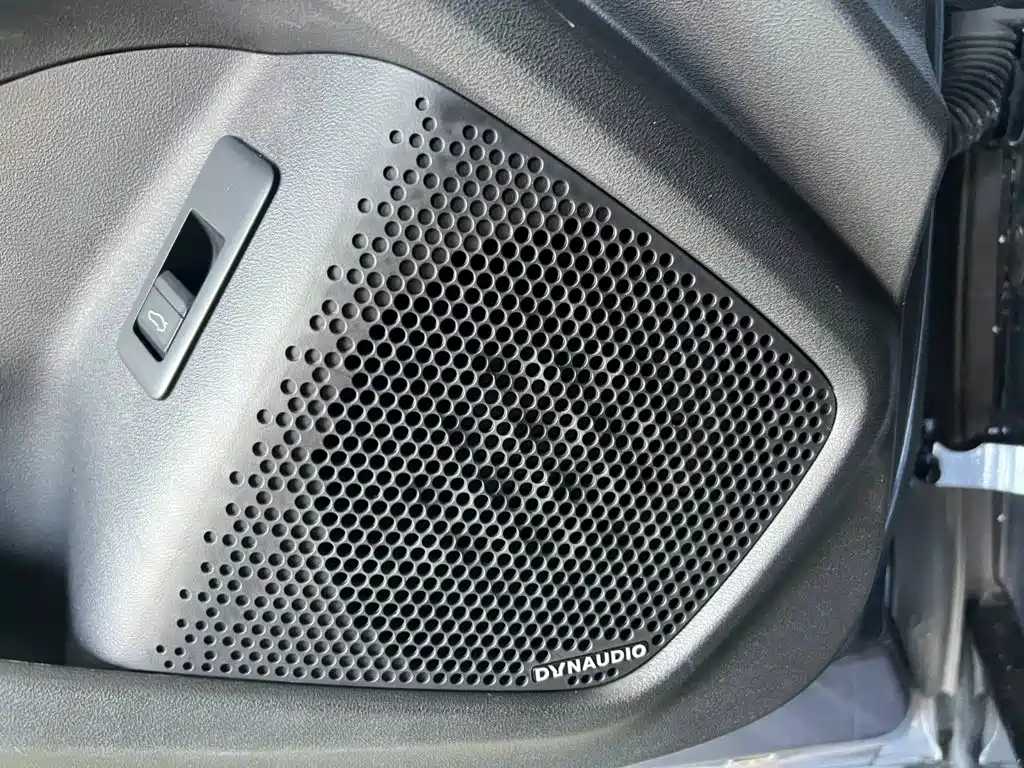 BYD Seal — фото 11
