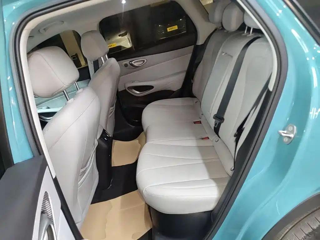 BYD Sealion 05 EV — фото 17