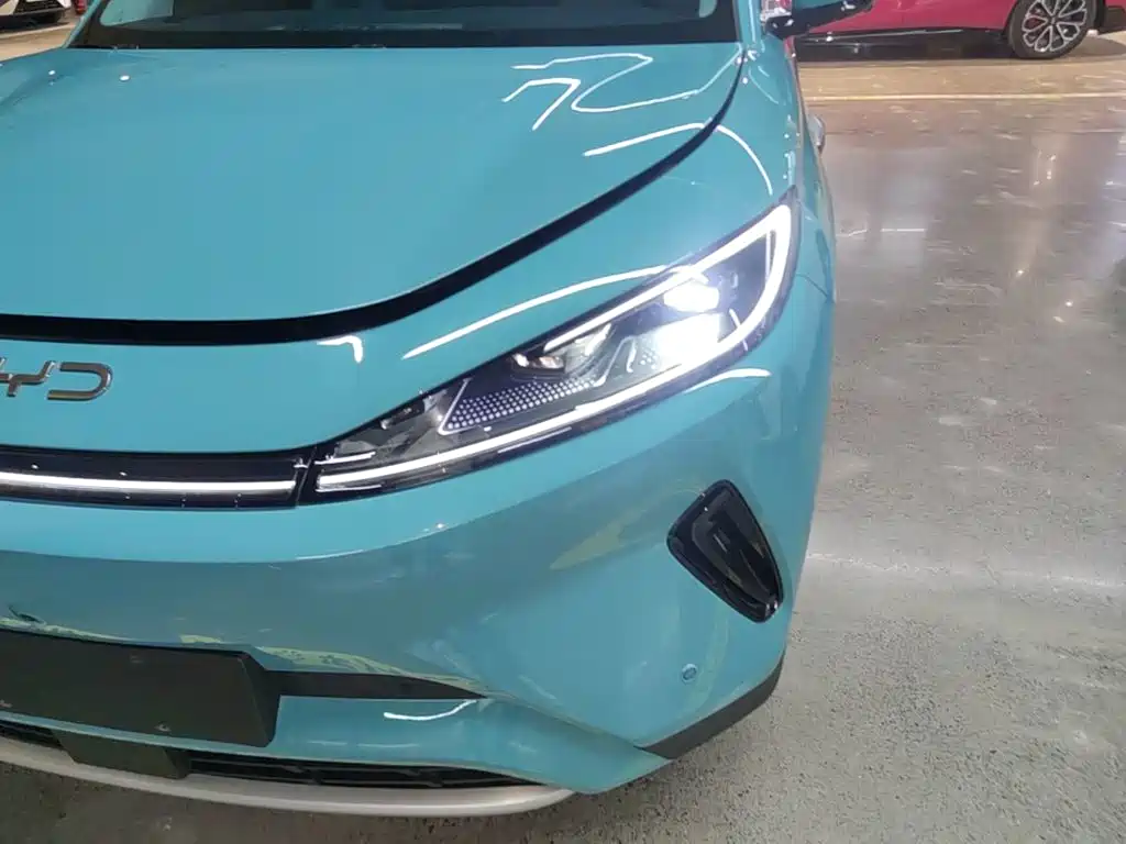 BYD Sealion 05 EV — фото 24