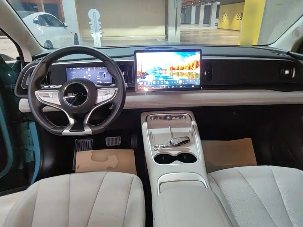 BYD Sealion 05 EV — фото 10
