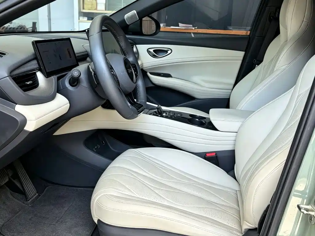BYD Seal 06GT — фото 6